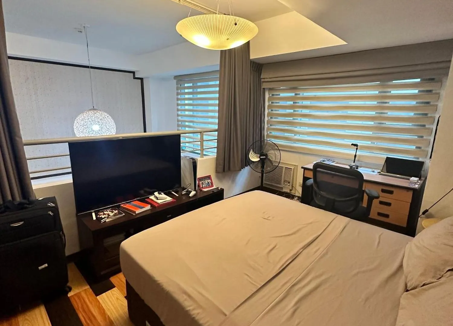 The Pearl - Bgc Mckinley Park 2Br Apartment Manila